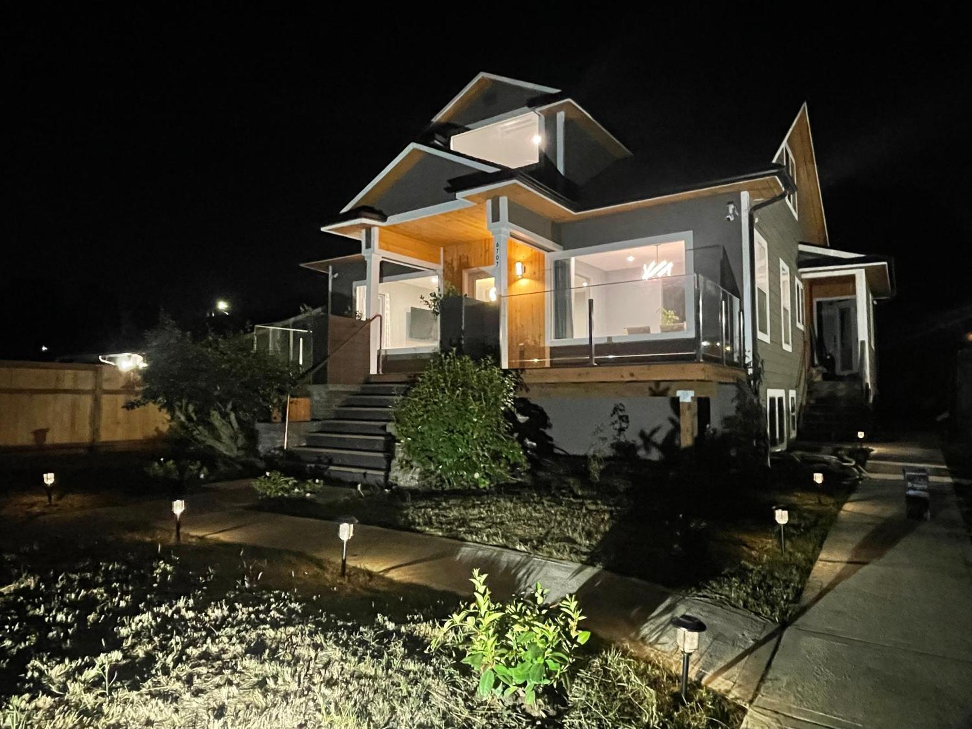 Green Lake 1St Line Home D Full Modern Remodeled Seattle Exterior photo