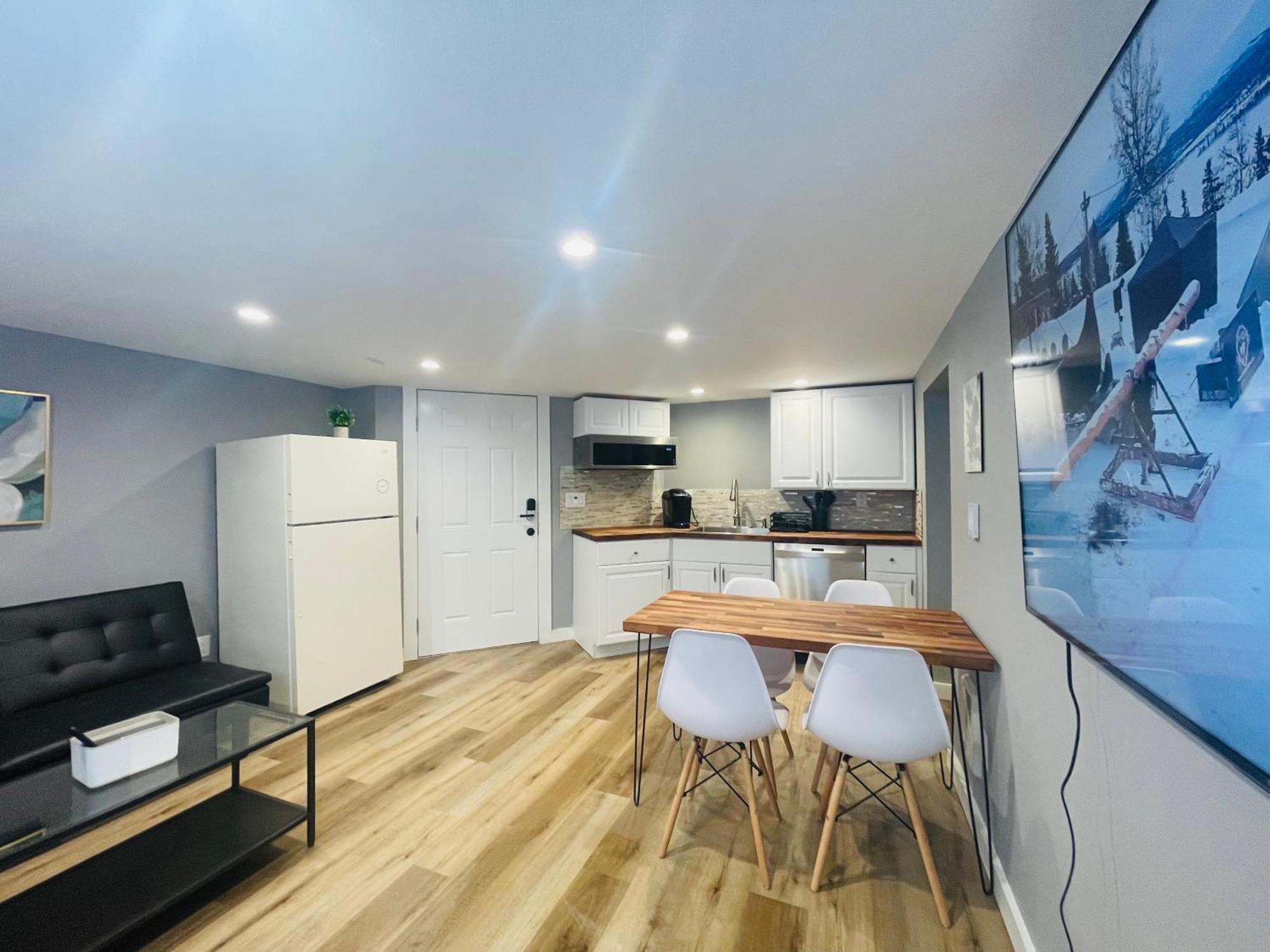 Green Lake 1St Line Home D Full Modern Remodeled Seattle Exterior photo